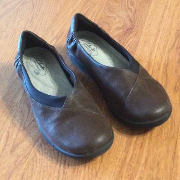 Clarks soft cushion cloudsteppers Clearance